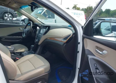 2014 Hyundai Santa Fe Sport 2.4L from USA, damaged, VIN 5XYZUDLB2EG130198